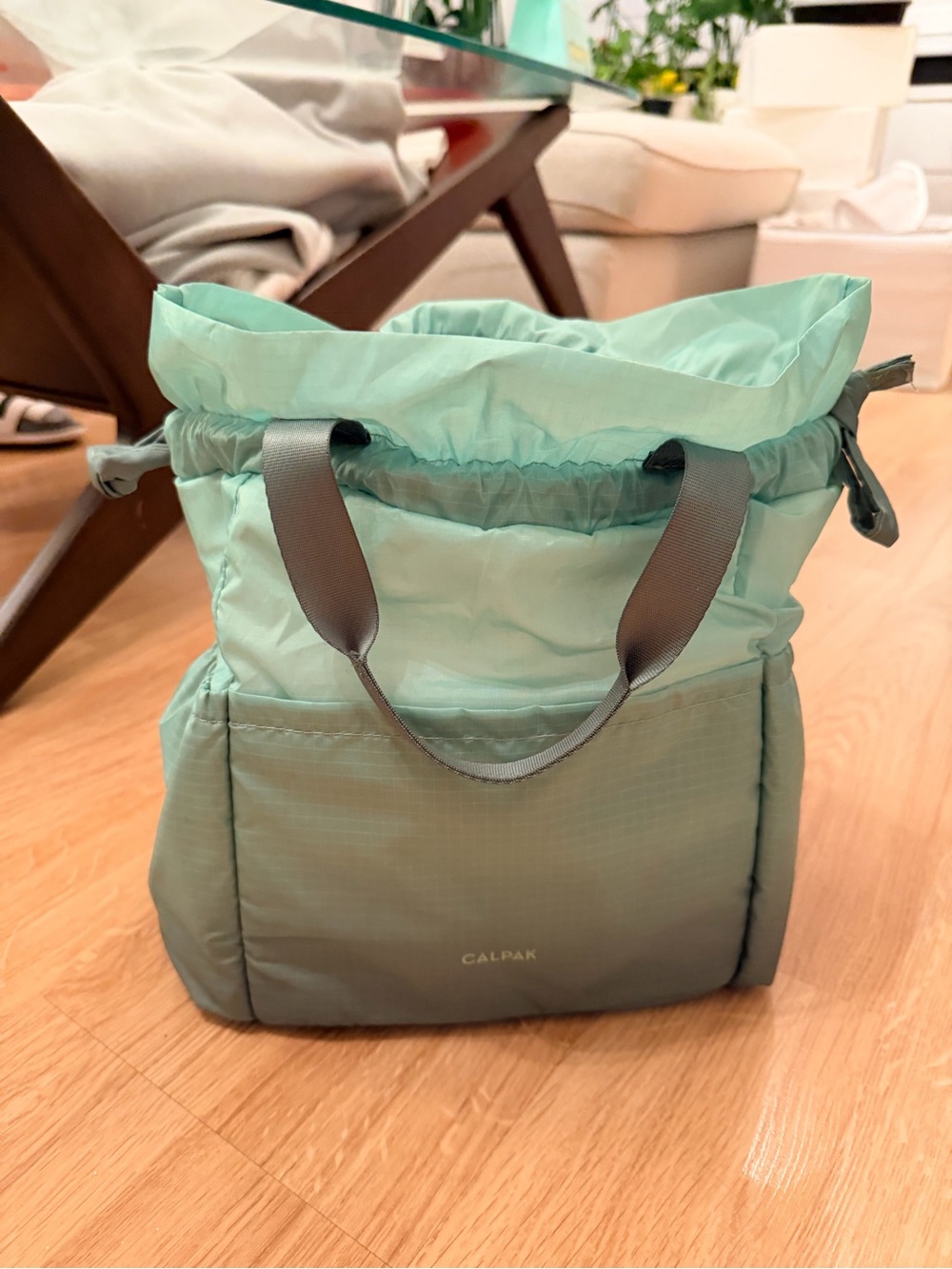 Calpak Insulated Lunch Bag in Matcha - Picture 8 of 12